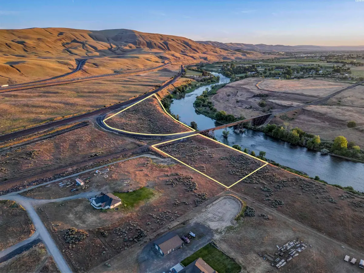 80450 N 757 Pr Nw, Prosser, WA 99350 - #1