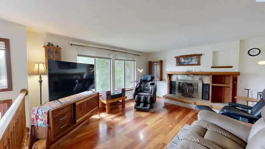 760 SE Greenhill Ct, Pullman, WA 99163-8648 - #2