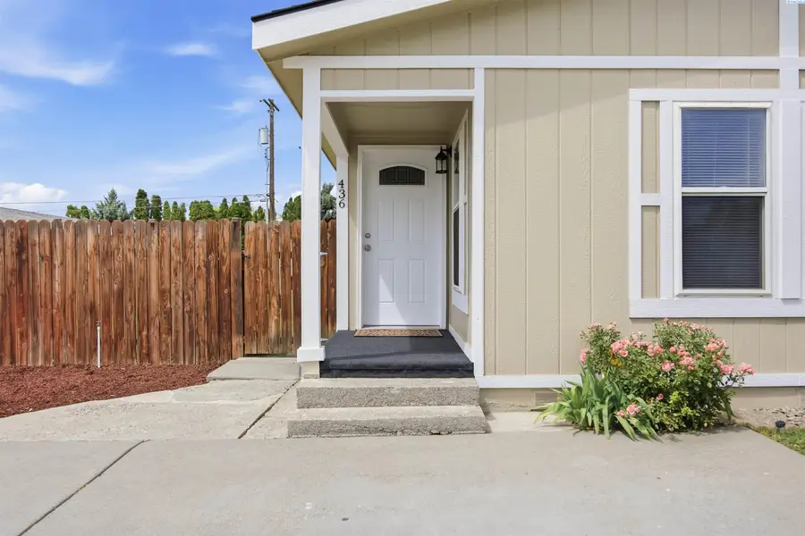 436 N Douglas Ave., Pasco, WA 99301 - #3