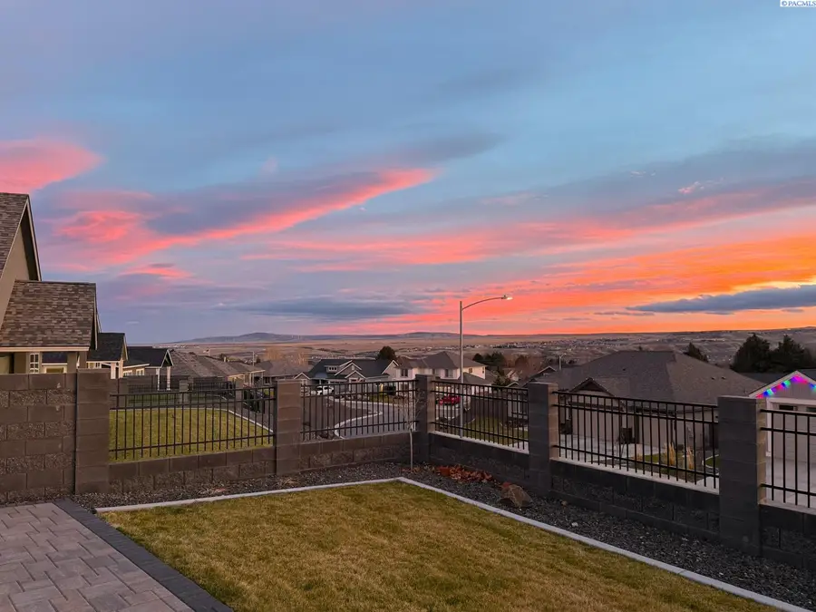 365 Ventus Street, Richland, WA 99352 - #3