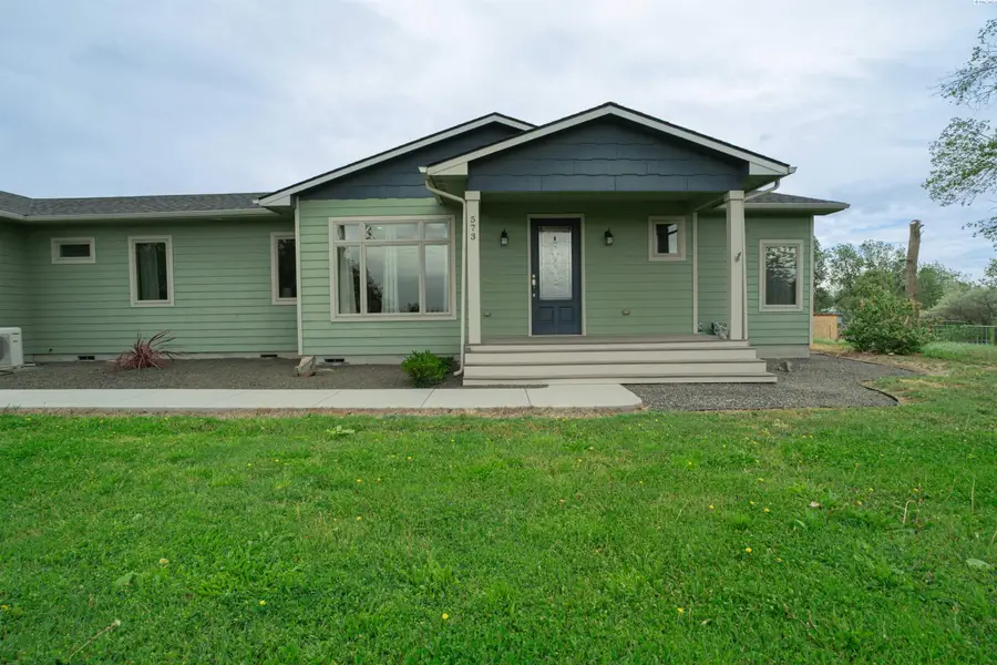 573 E Sunset Dr, Burbank, WA 99323 - #2
