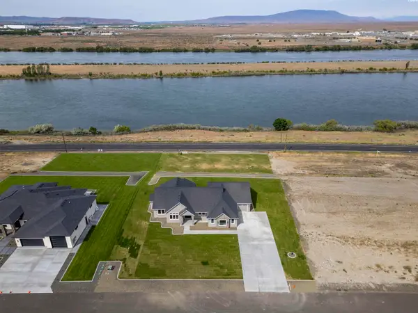 161 Riviera Drive, Pasco, WA 99301