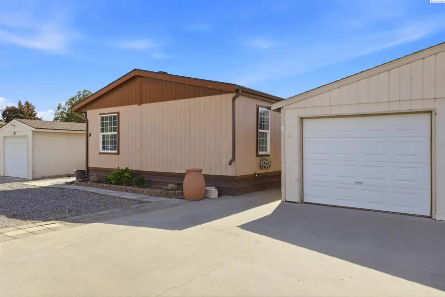 2105 N Steptoe Street #25 #25, Kennewick, WA 99336 - #3