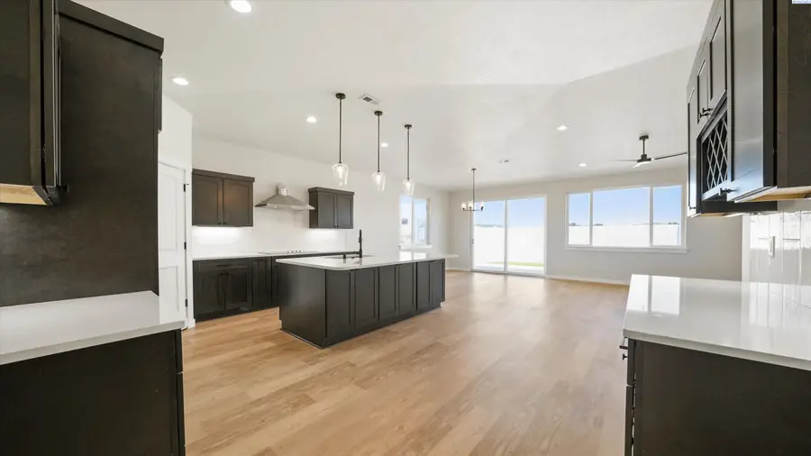 1109 Fairhaven Loop, Richland, WA 99352 - #2