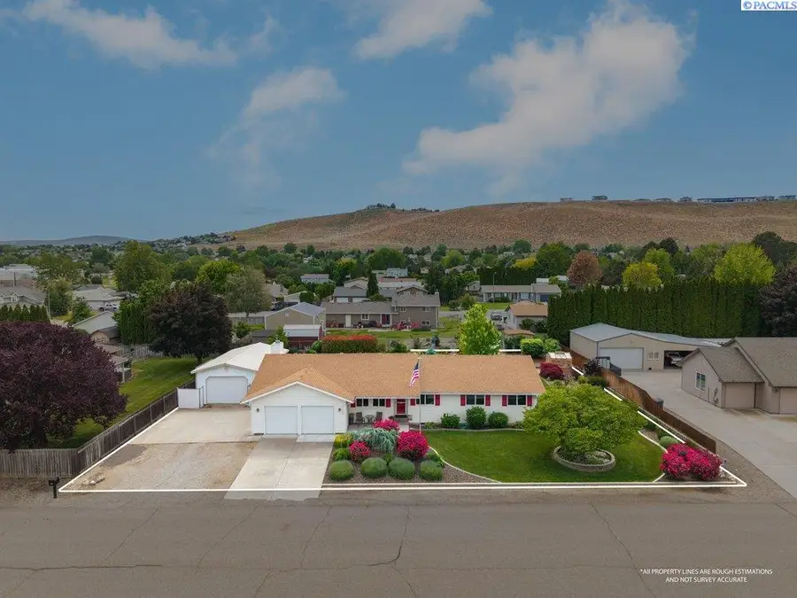 6307 W 10th Pl., Kennewick, WA 99338 - #3