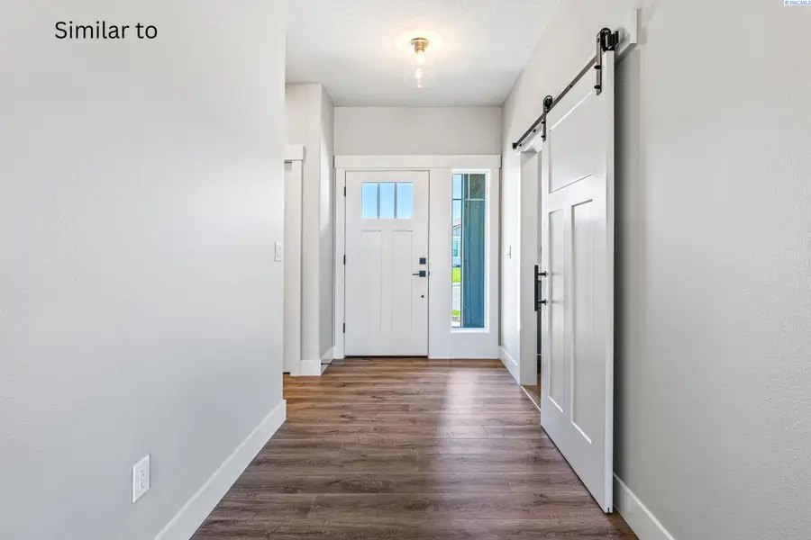 1035 Thebes St., West Richland, WA 99353 - #3