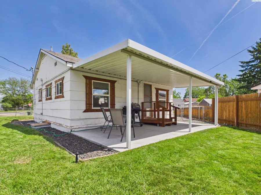 1327 Potter Ave, Richland, WA 99354 - #2
