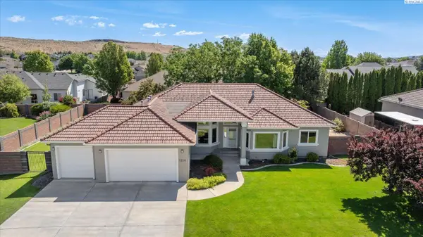 1328 Fuji Way, Richland, WA 99352