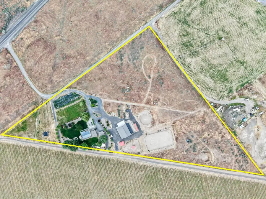 52929 E Kennedy Rd, Benton City, WA 99320 - #2