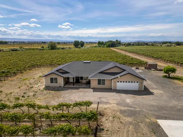 2050 Olmstead Road, Grandview, WA 98930