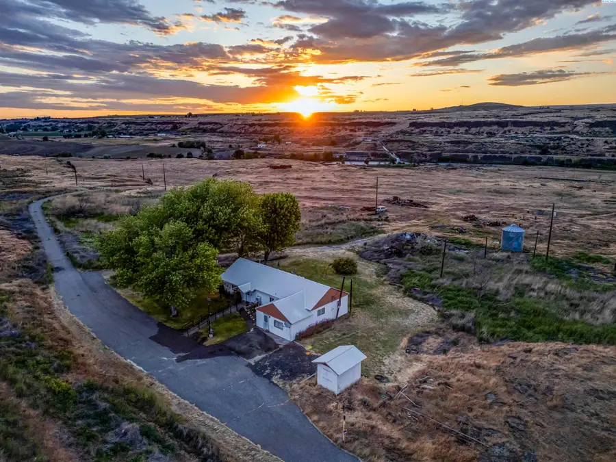 36322 N D Mccall Road Nw, Benton City, WA 99320 - #3