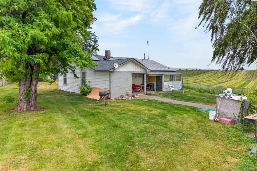 1300 Dekker Rd, Outlook, WA 98938 - #3
