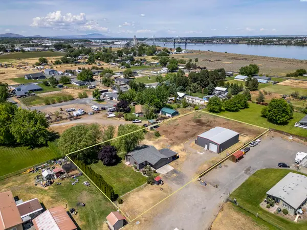 198506 E 7th Ave, Kennewick, WA 99337