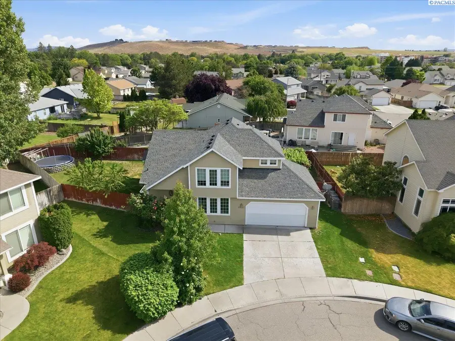 7127 W 2nd Pl, Kennewick, WA 99336 - #3