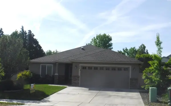 1080 N Montana St., Kennewick, WA 99336