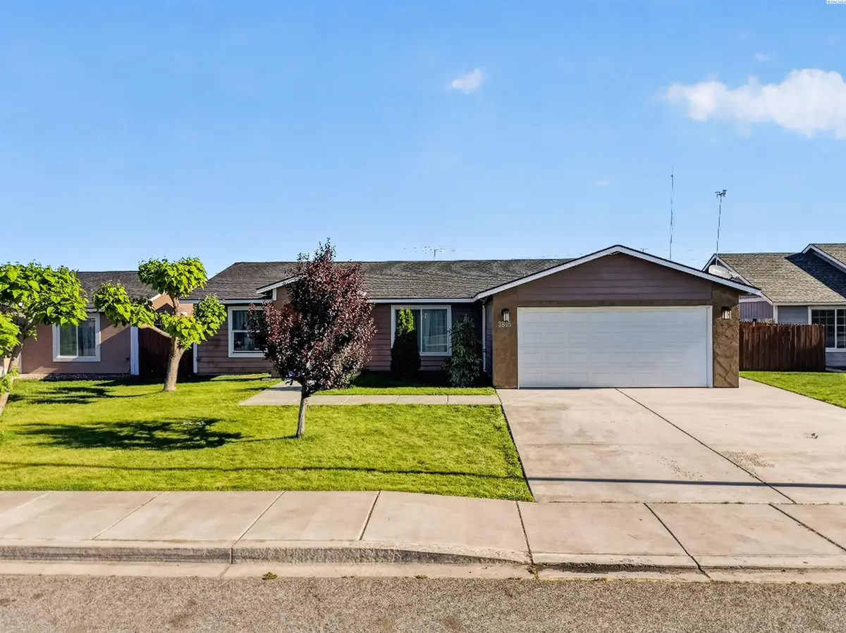 3805 Estrella Dr, Pasco, WA 99301 - #1