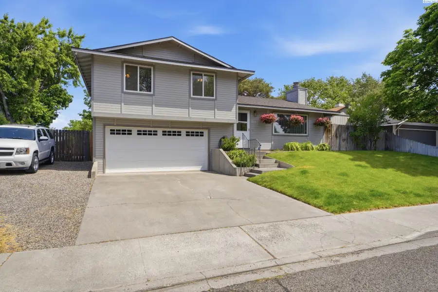 8524 W Entiat Pl, Kennewick, WA 99336 - #2