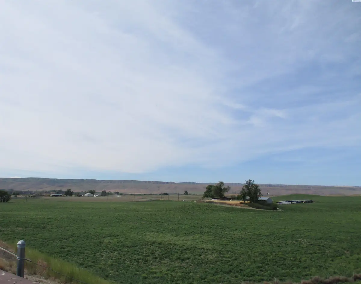 699 Cummins Road, Touchet, WA 99360 - #1