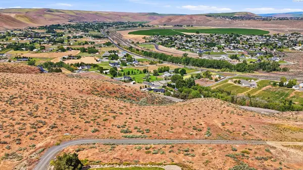 Address Withheld By Seller, Kennewick, WA 99338