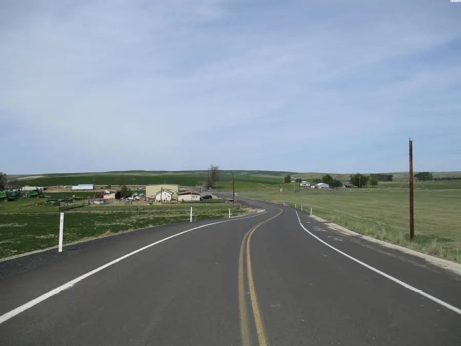 1351 Cummins Road, Touchet, WA 99360 - #2