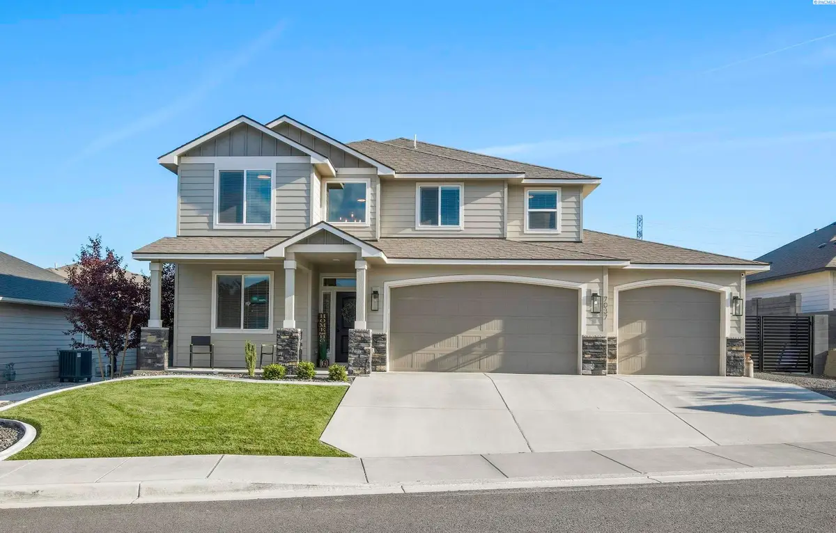 7037 W 35th Ave, Kennewick, WA 99338 - #1