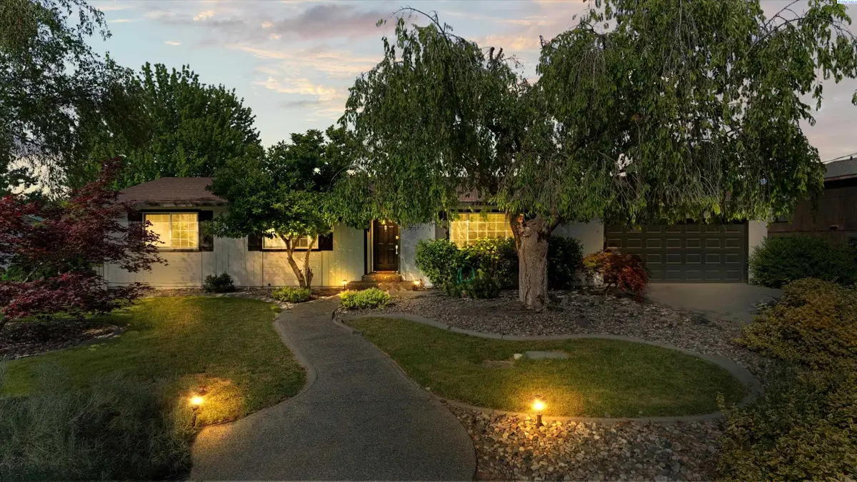 3994 Ironton Dr, Richland, WA 99353 - #1