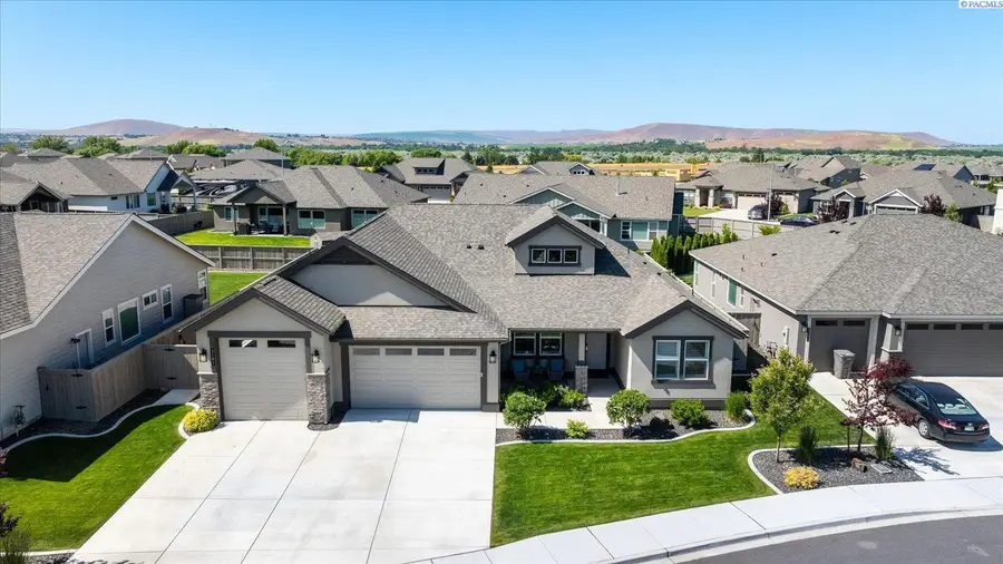 3181 Mountain Quail Lane, Richland, WA 99354 - #2