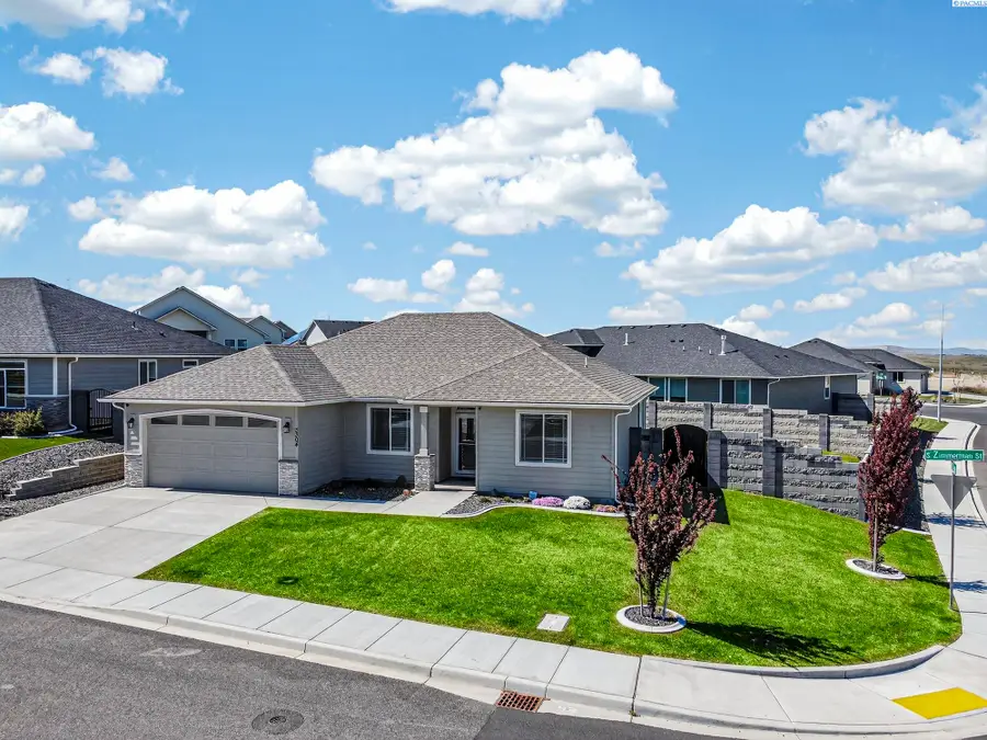 3304 S Zimmerman St, Kennewick, WA 99338 - #2