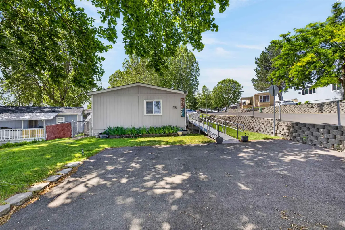 3517 Road 84 #128E, Pasco, WA 99301 - #1