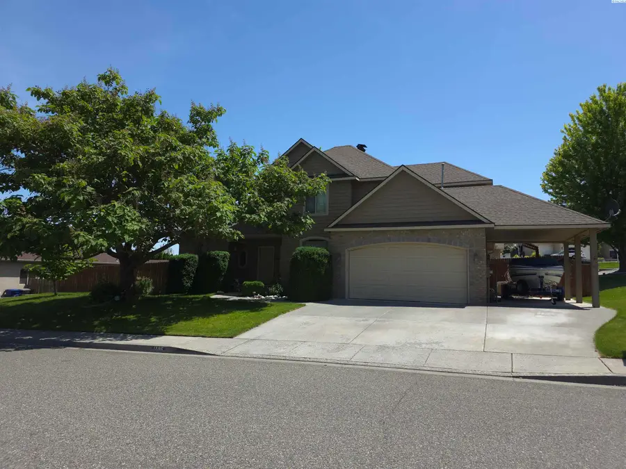 1796 Bolleana Ave, Richland, WA 99352 - #2