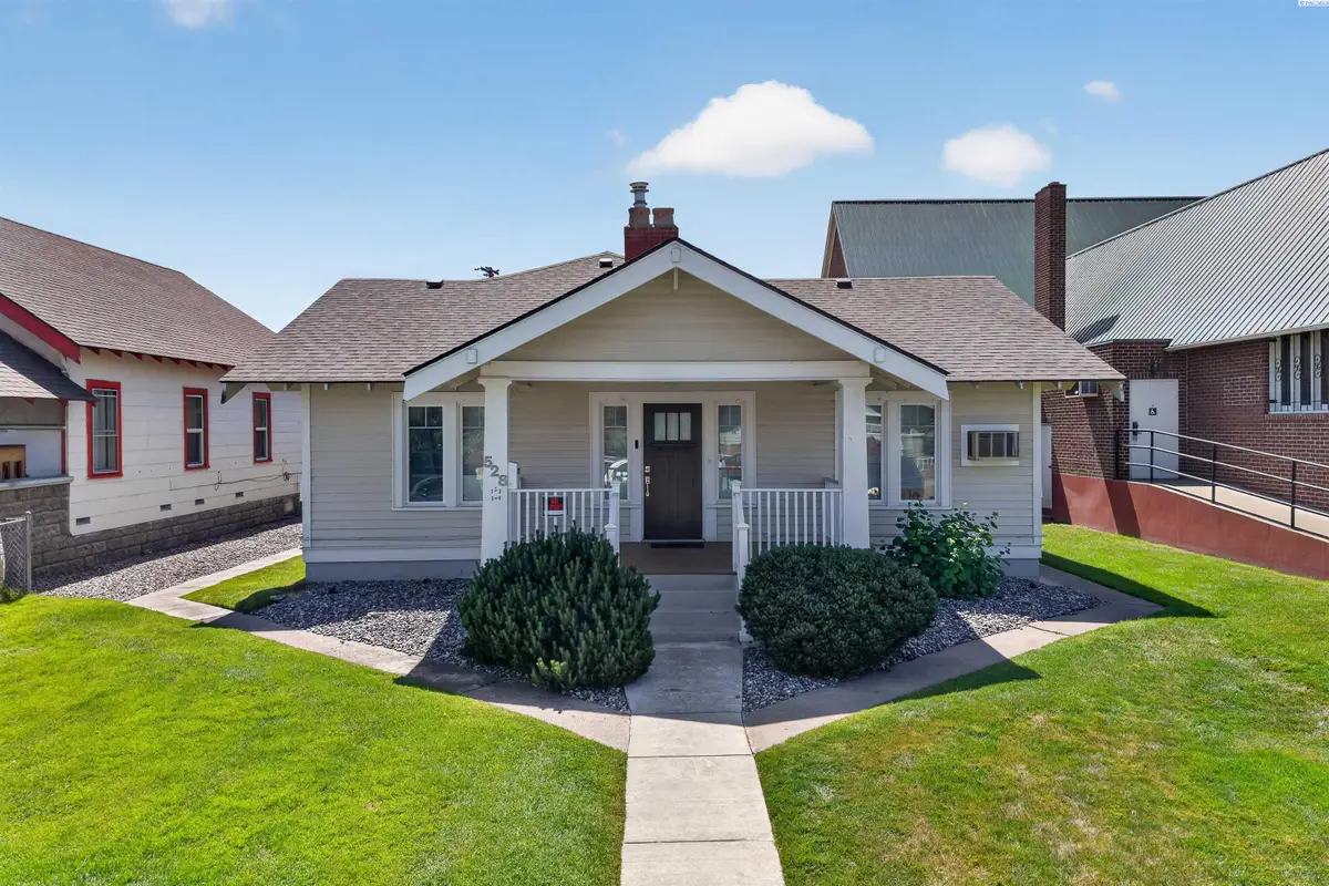 528 W Bonneville St, Pasco, WA 99301 - #1