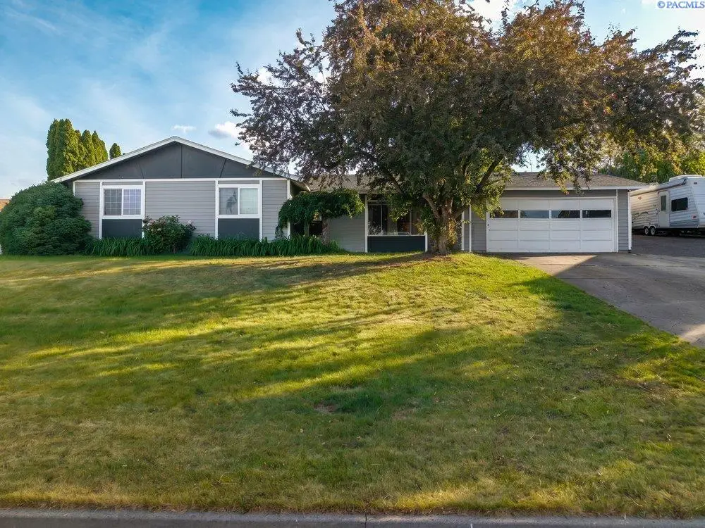1607 W 46th Ave, Kennewick, WA 99337 - #1