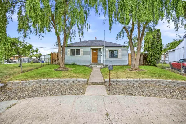 716 E 5th Ave, Kennewick, WA 99336