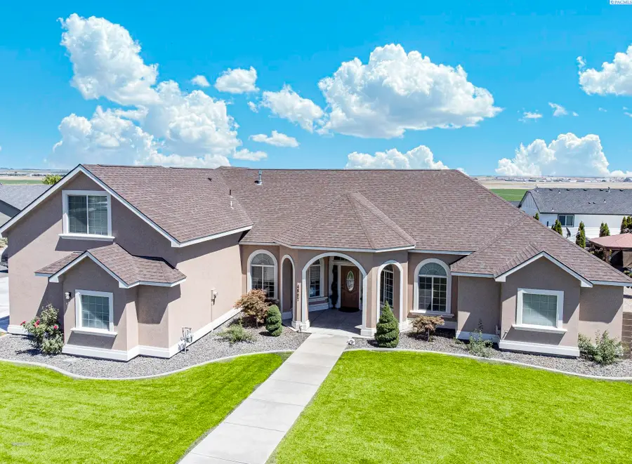4807 Adobe Dr, Pasco, WA 99301 - #3