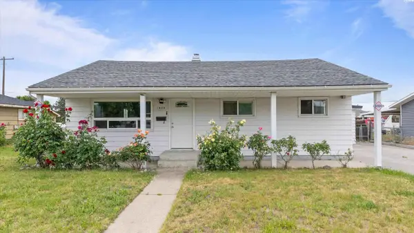 1808 W Nixon St, Pasco, WA 99301