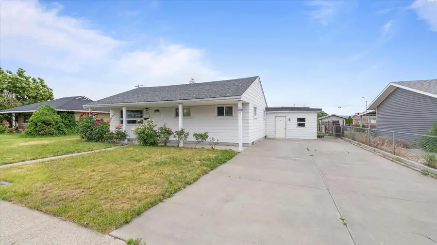 1808 W Nixon St, Pasco, WA 99301 - #3