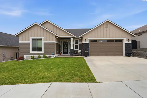 573 Lazio Way, Richland, WA 99352