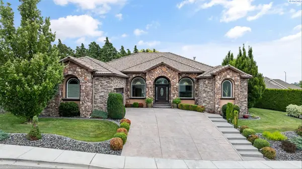 3301 S Tweedt St, Kennewick, WA 99337