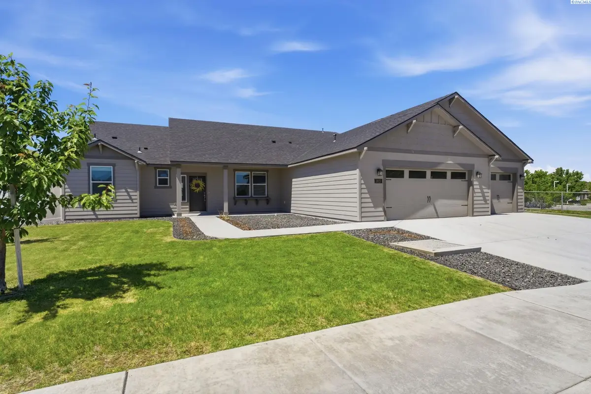3827 Watkins Way, West Richland, WA 99353 - #1
