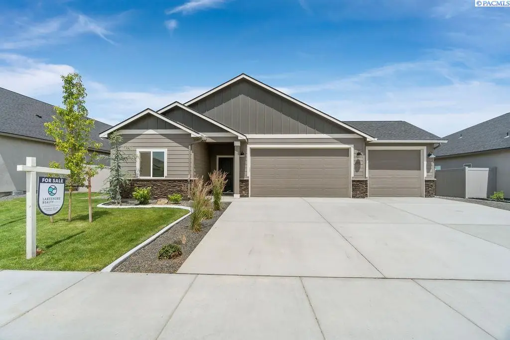 231 Schrute Rd, Prosser, WA 99350 - #1