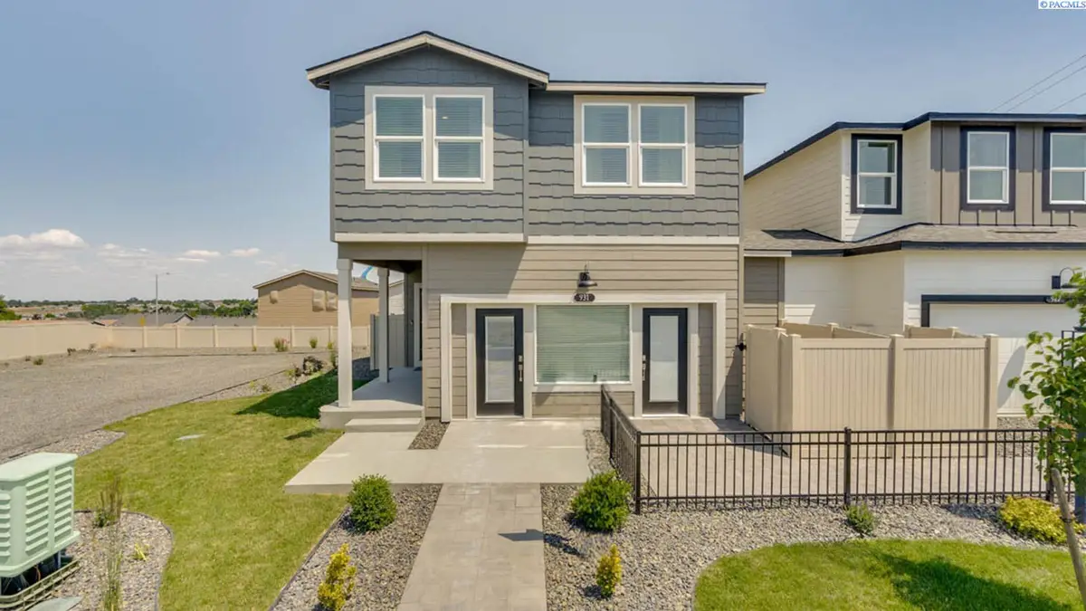 931 S Zeelar St, Kennewick, WA 99336 - #1