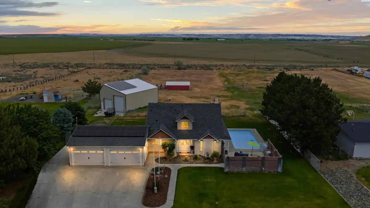 27504 E Ruppert Rd, Benton City, WA 99320 - #1