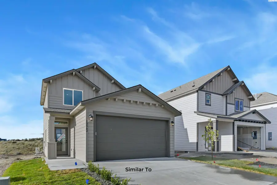 10418 Clearwater Dr, Kennewick, WA 99336 - #2