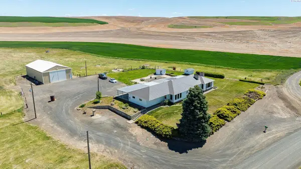 1751 Glorfield Rd., St. John, WA 99171