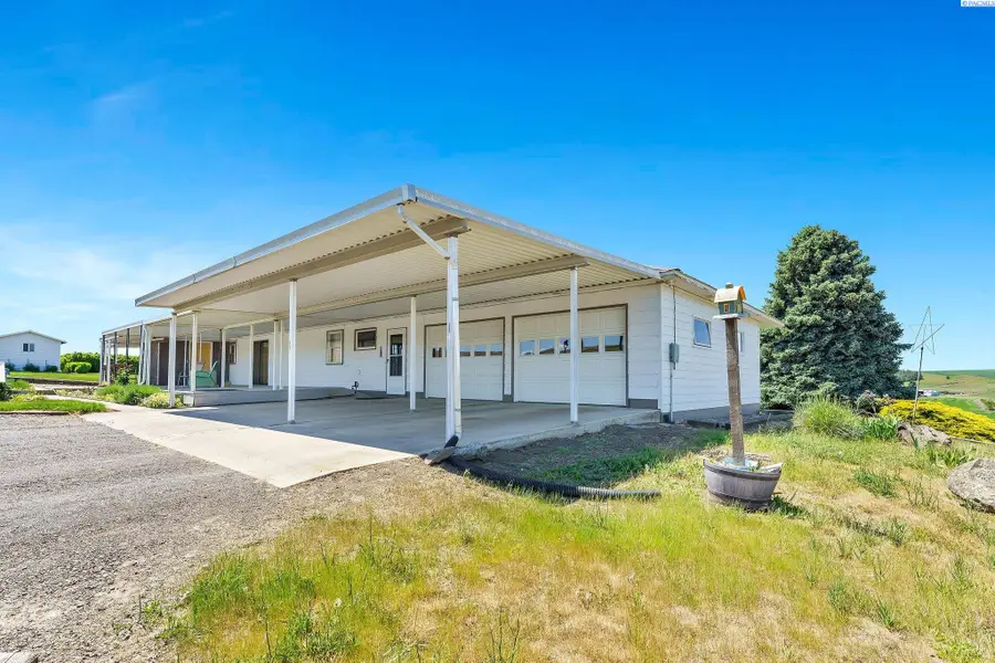 1751 Glorfield Rd., Saint John, WA 99171 - #3