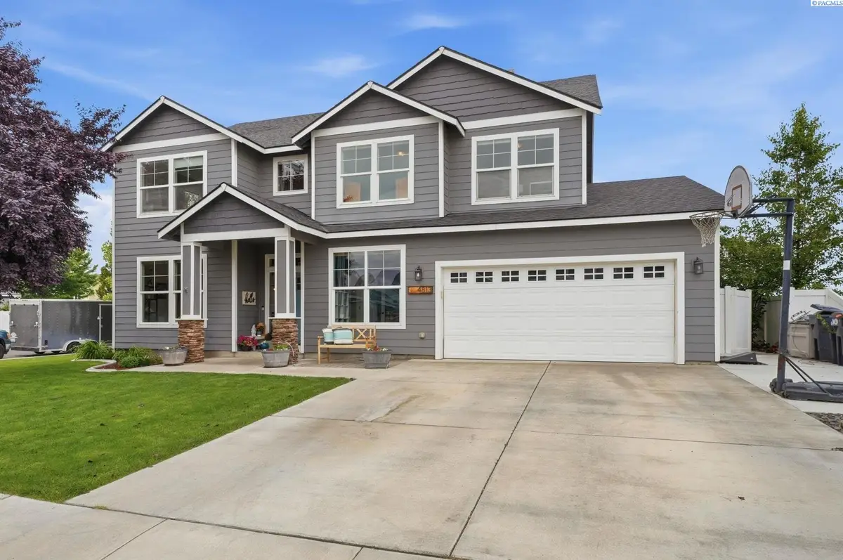 4813 Bilbao Dr, Pasco, WA 99301 - #1