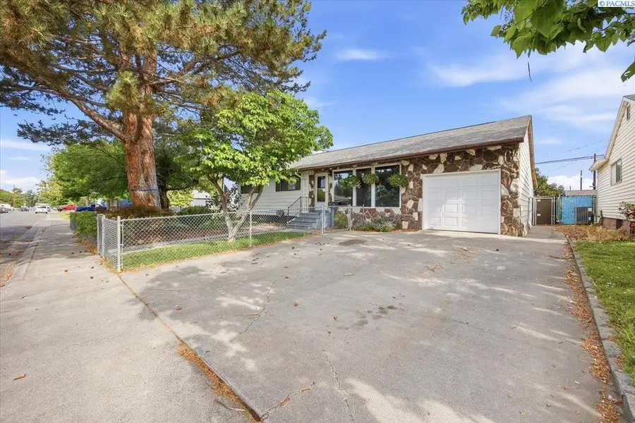 504 Blue St, Richland, WA 99354 - #2
