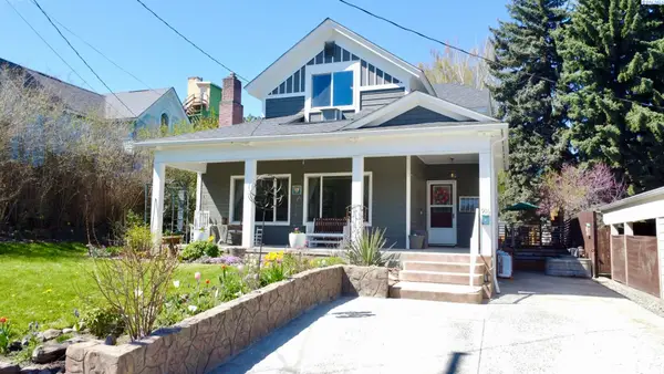 906 S East St, Colfax, WA 99111-1502