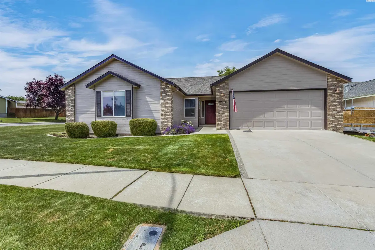 2101 S Arthur Loop, Kennewick, WA 99338 - #1
