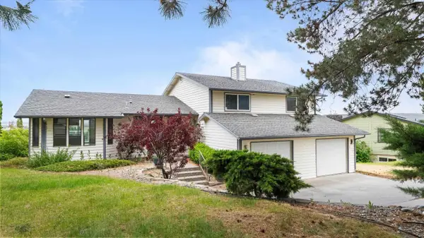 212 Edgewood Dr., Richland, WA 99352